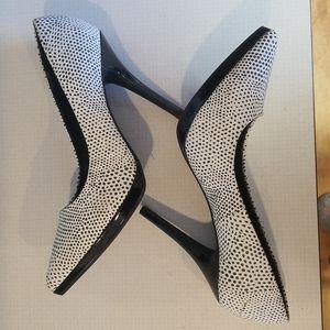 New Black White Leopard Animal Cheetah Print Spike Pointed Toe Heels Polka Dot